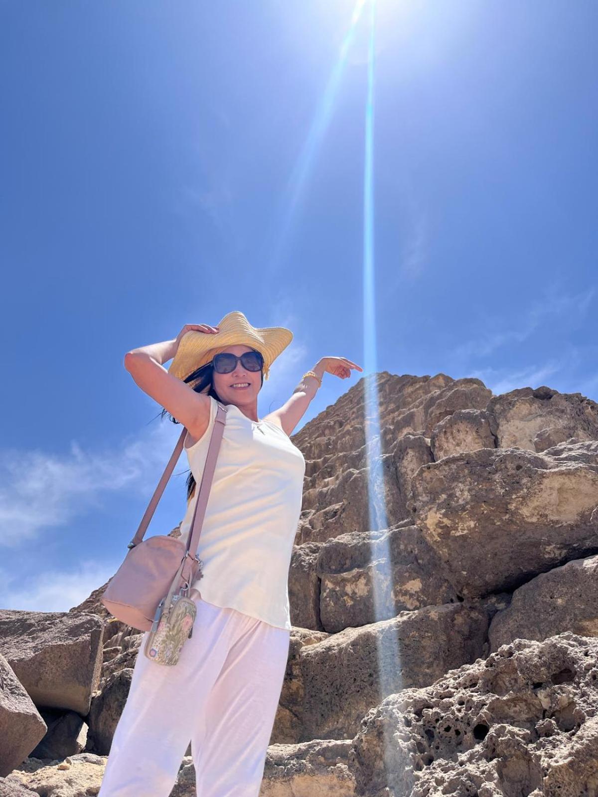 Alba Pyramids View Kaherah Luaran gambar